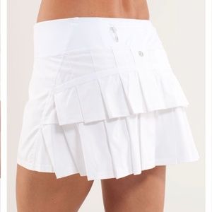 Lululemon Pace Setter Skirt size 6
